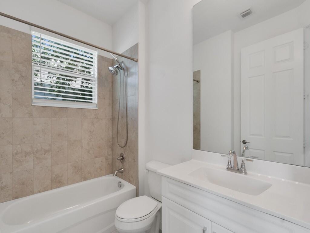 6087 Scott Story Way, Vero Beach, FL 32967 photo 10
