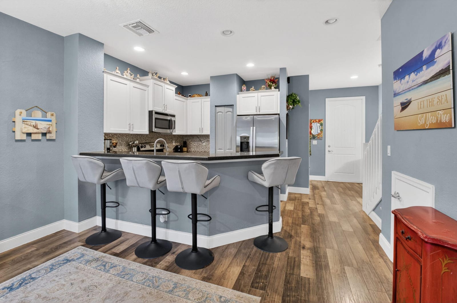 2626 Webb Avenue — photo 8
