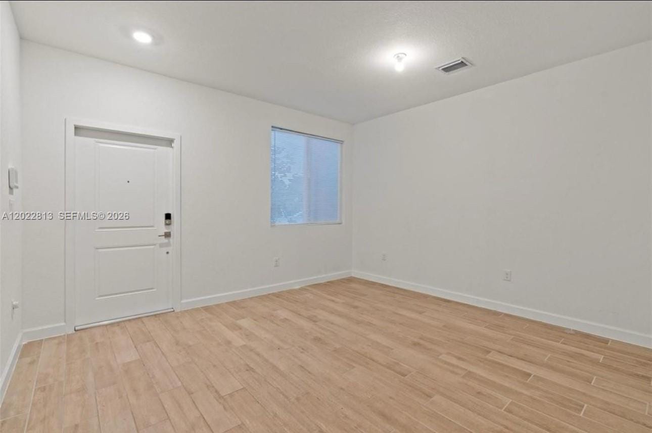 2474 SE 10th Court — photo 3