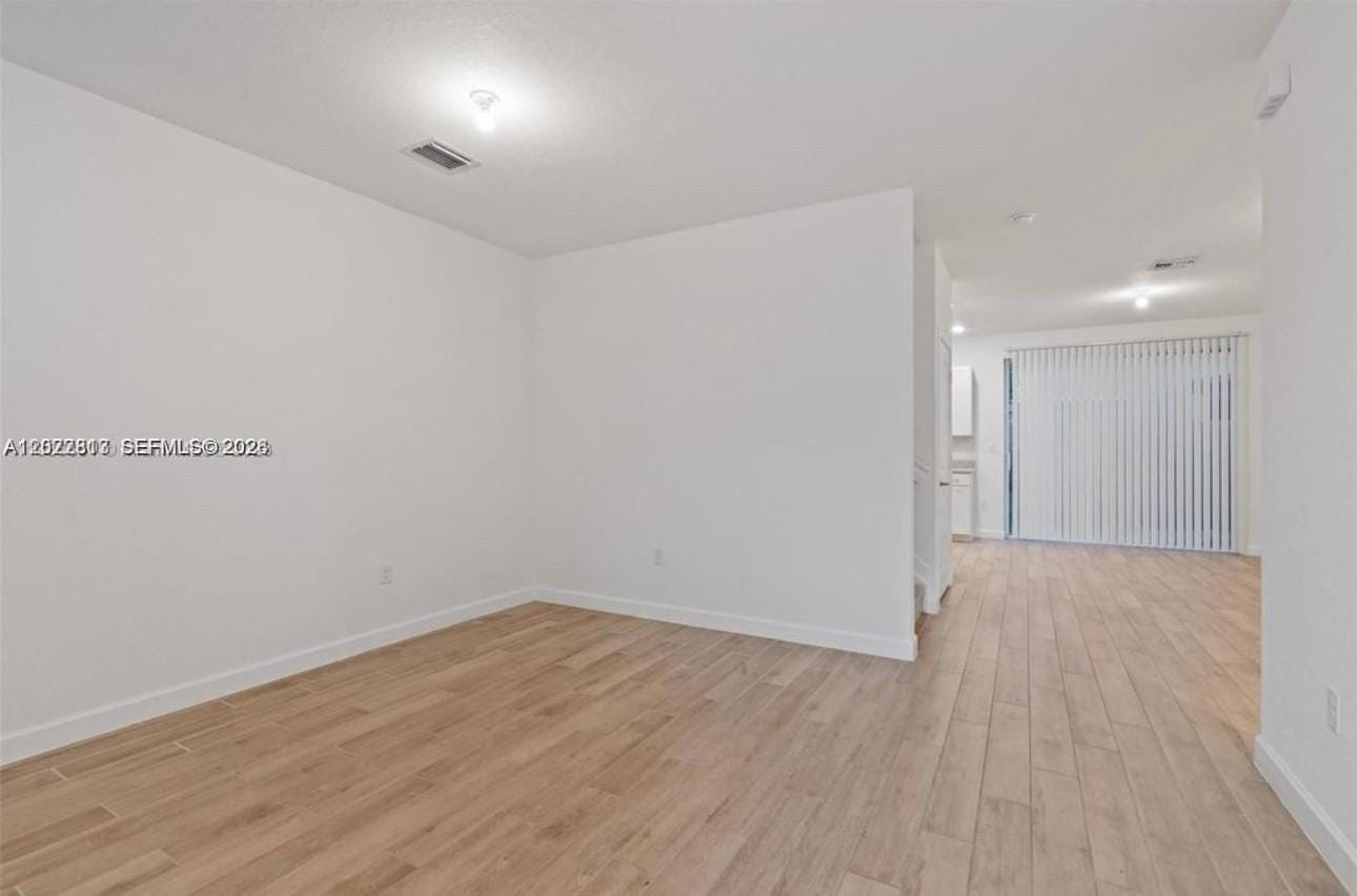 2474 SE 10th Court — photo 4