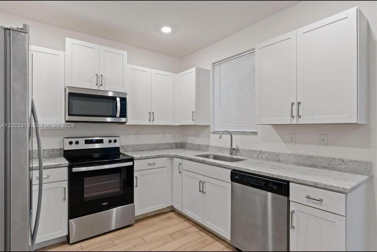 2474 SE 10th Court — photo 7