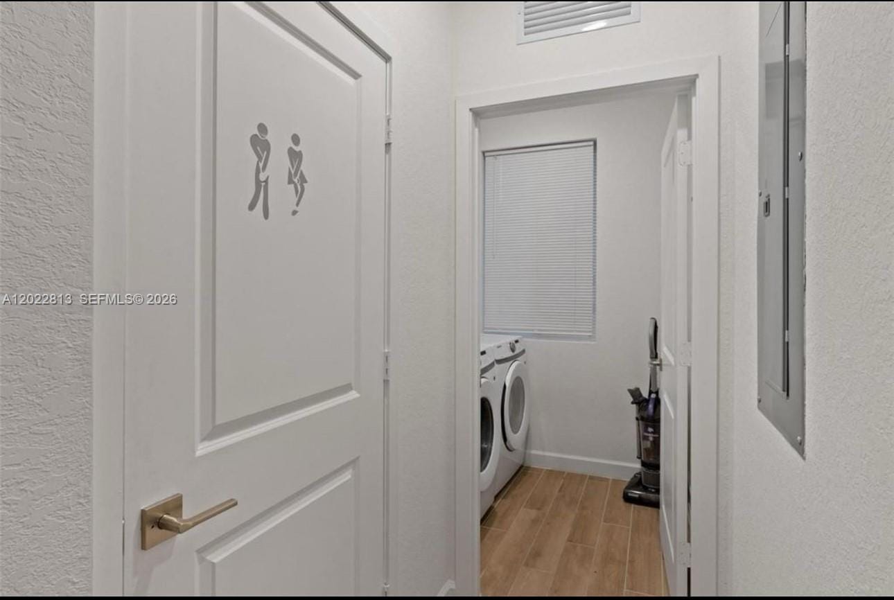 2474 SE 10th Court — photo 8