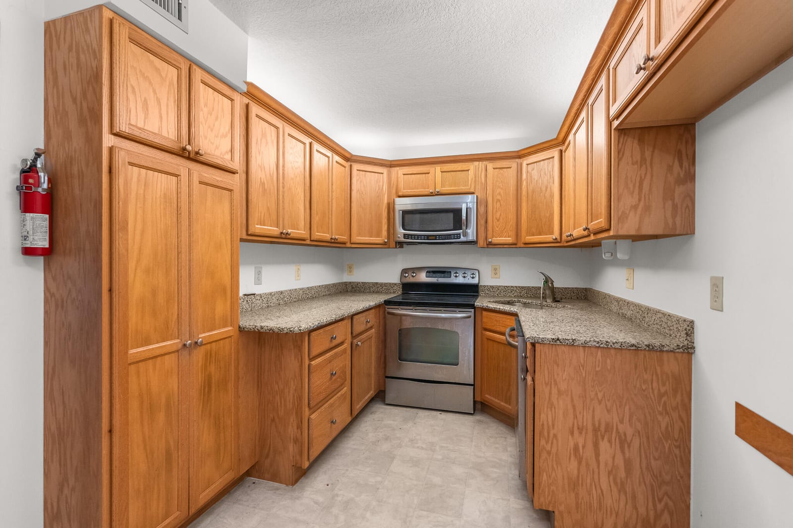 713 Sunny Pine Way G1 — photo 2