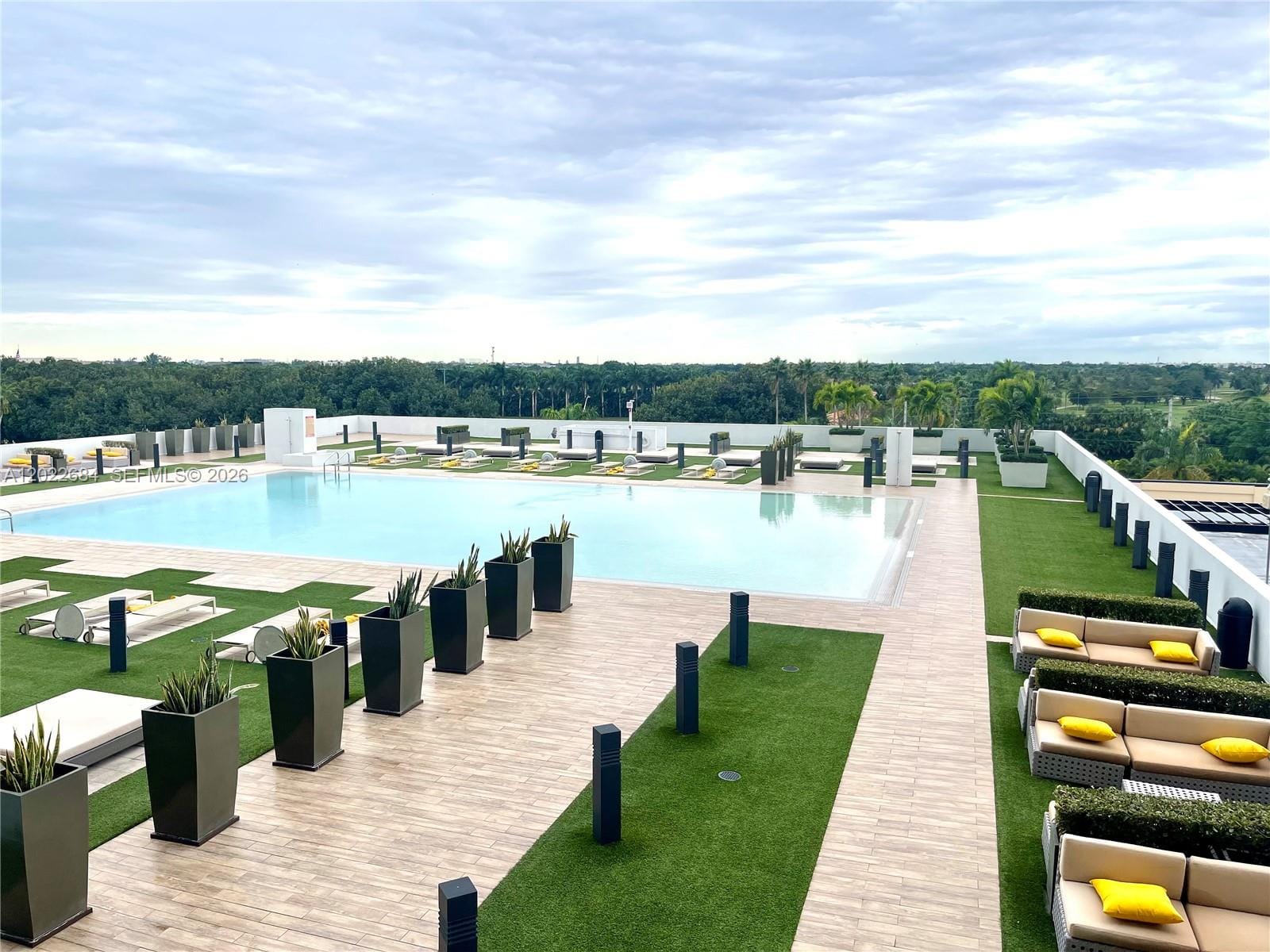 5252 NW 85th Avenue 406, Doral, FL 33166 photo 13