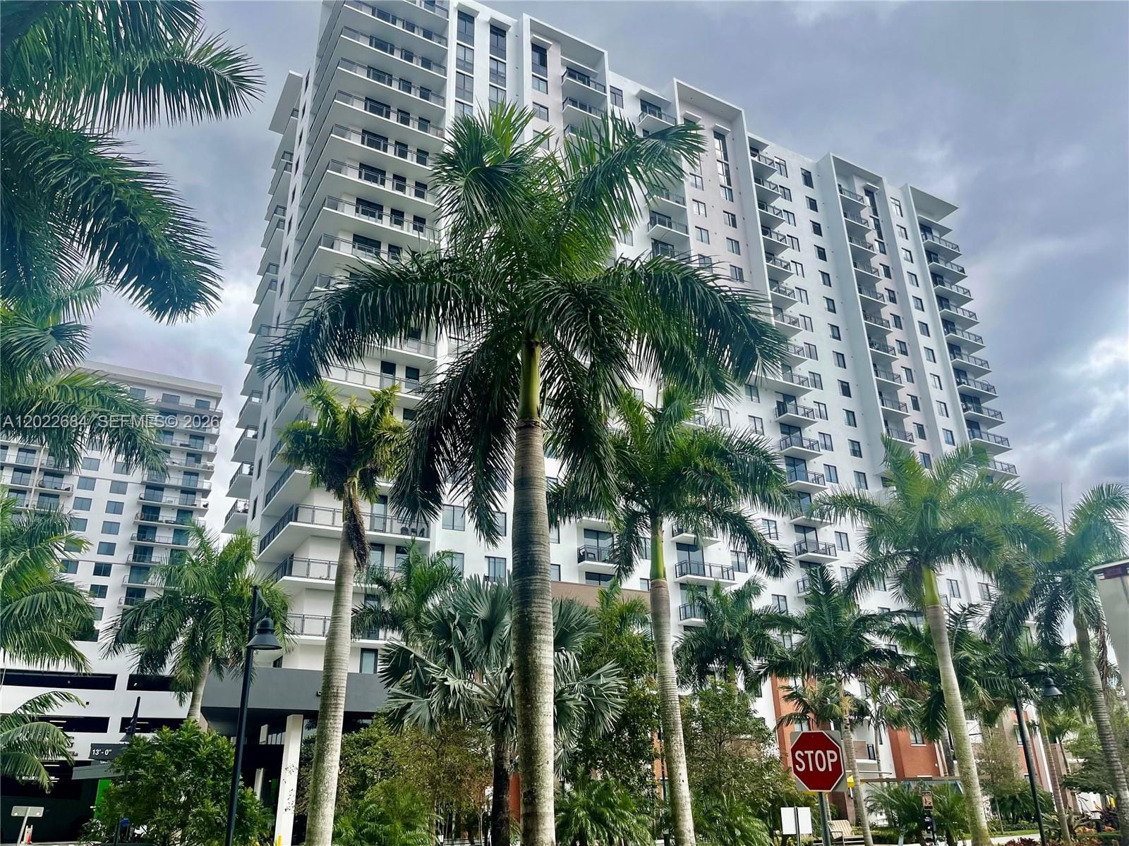 5252 NW 85th Avenue 406, Doral, FL 33166 photo 15