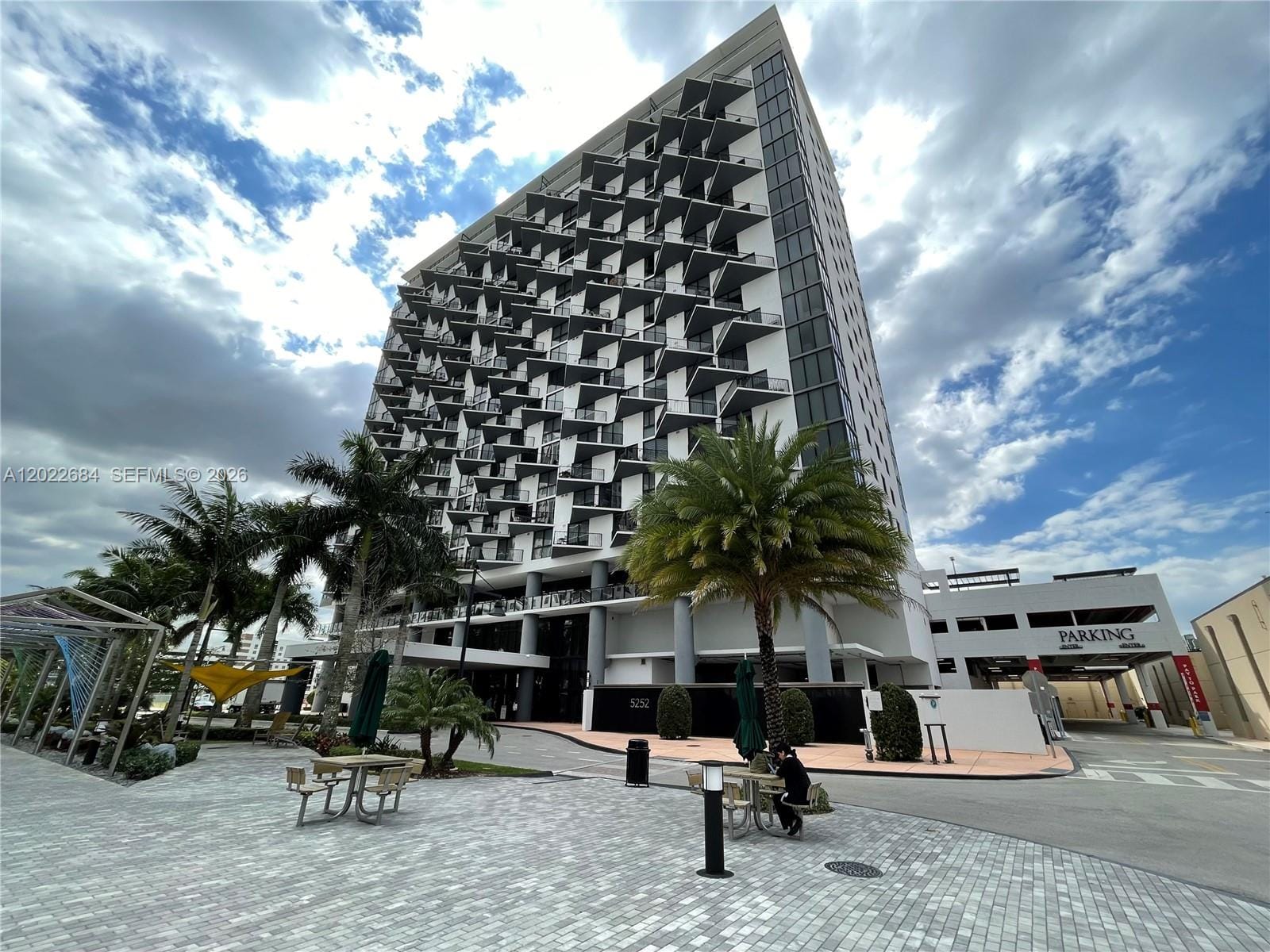 5252 NW 85th Avenue 406, Doral, FL 33166 photo 25