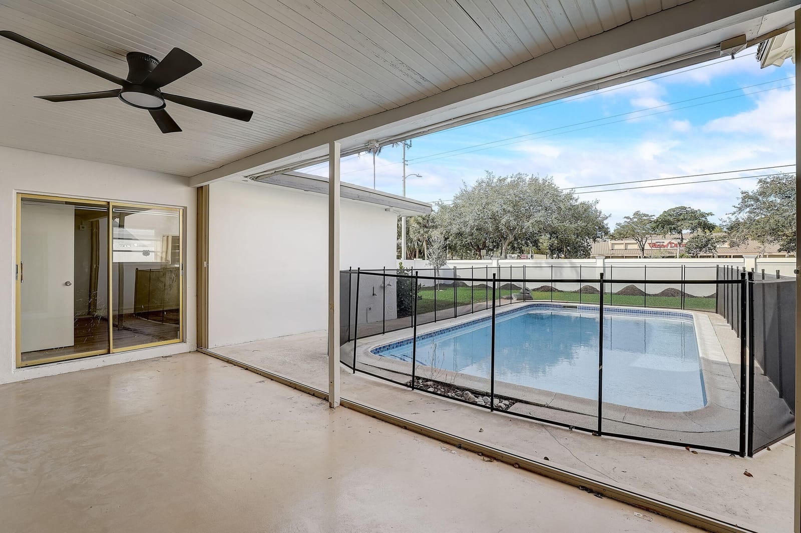 3900 N 45th Avenue, Hollywood, FL 33021 photo 16