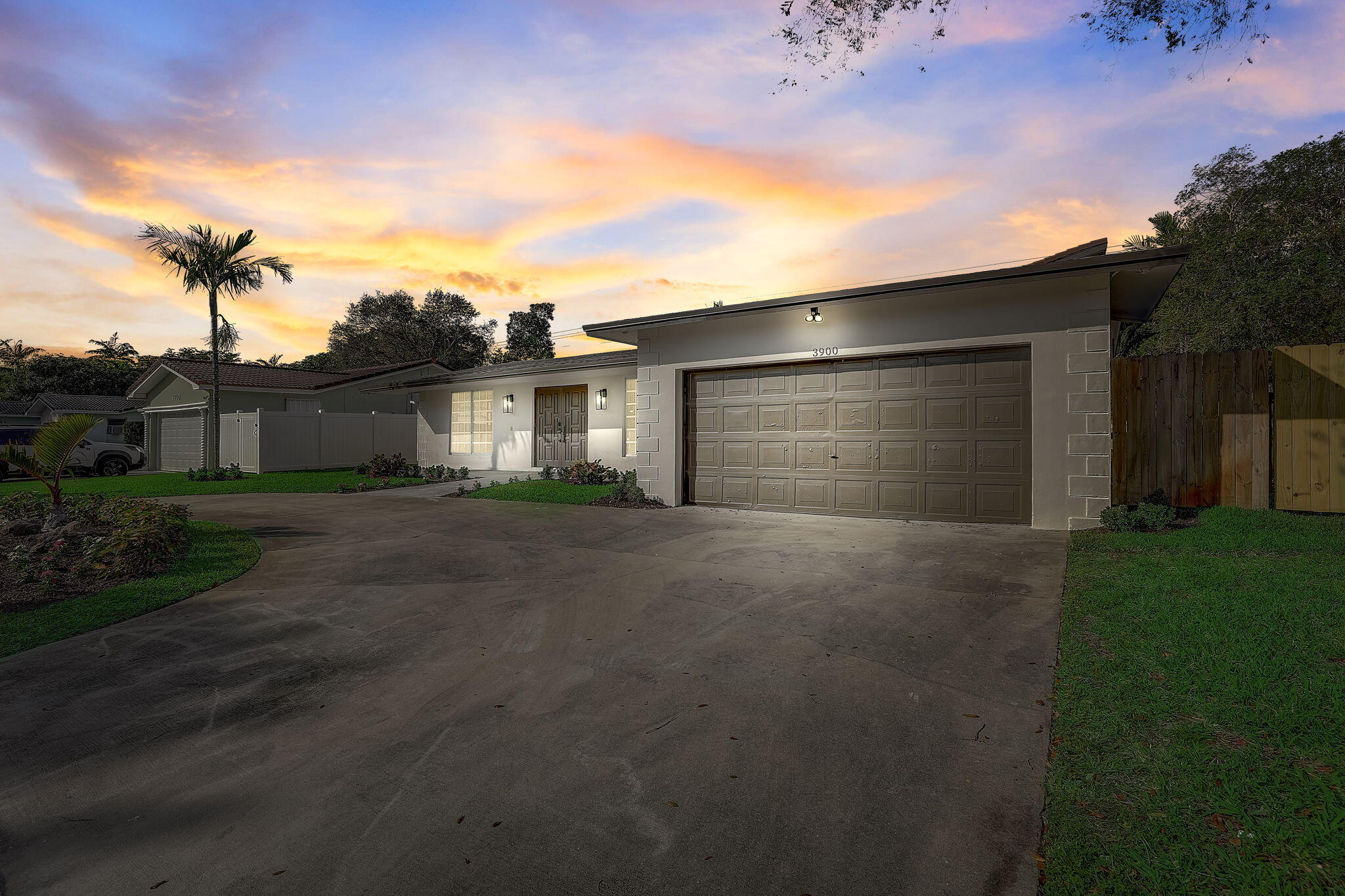 3900 N 45th Avenue, Hollywood, FL 33021, Hollywood