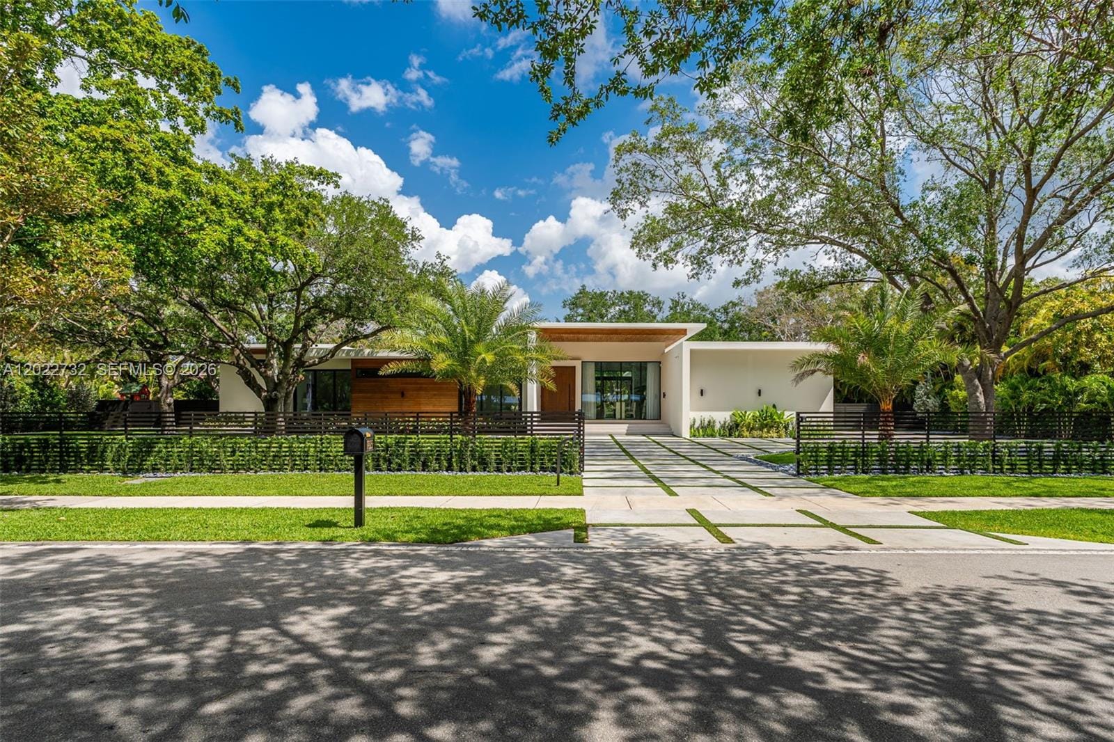 7825 SW 128th Street, Pinecrest, FL 33156 photo 2