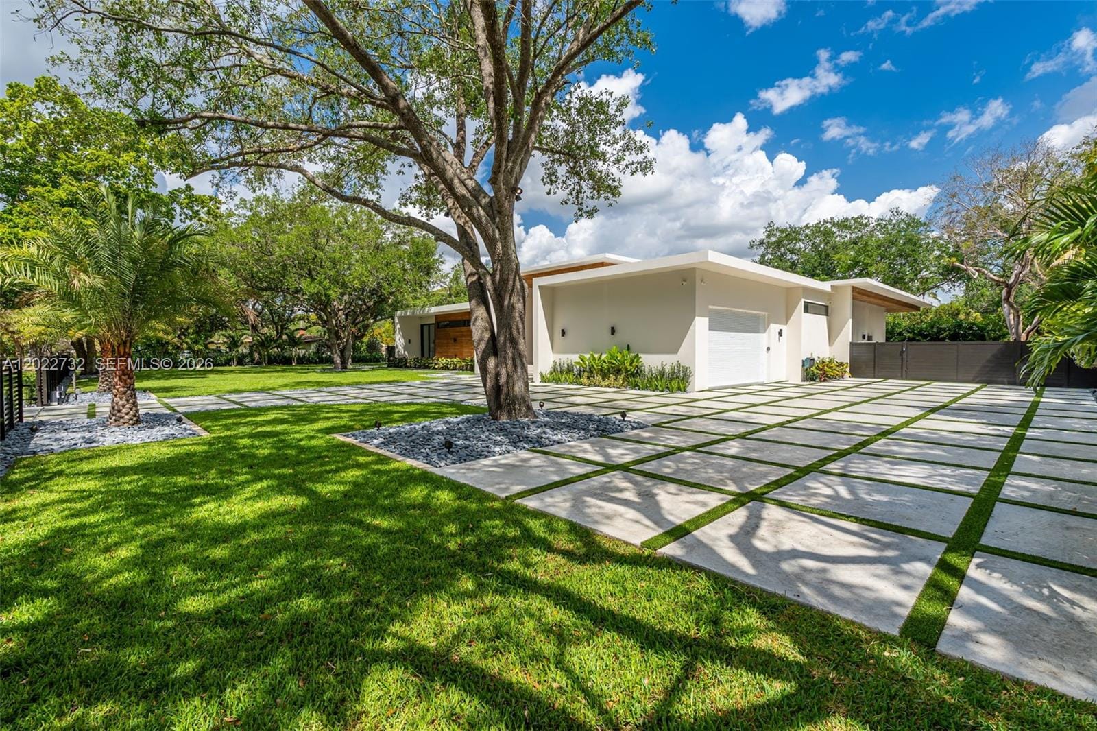 7825 SW 128th Street, Pinecrest, FL 33156 photo 3