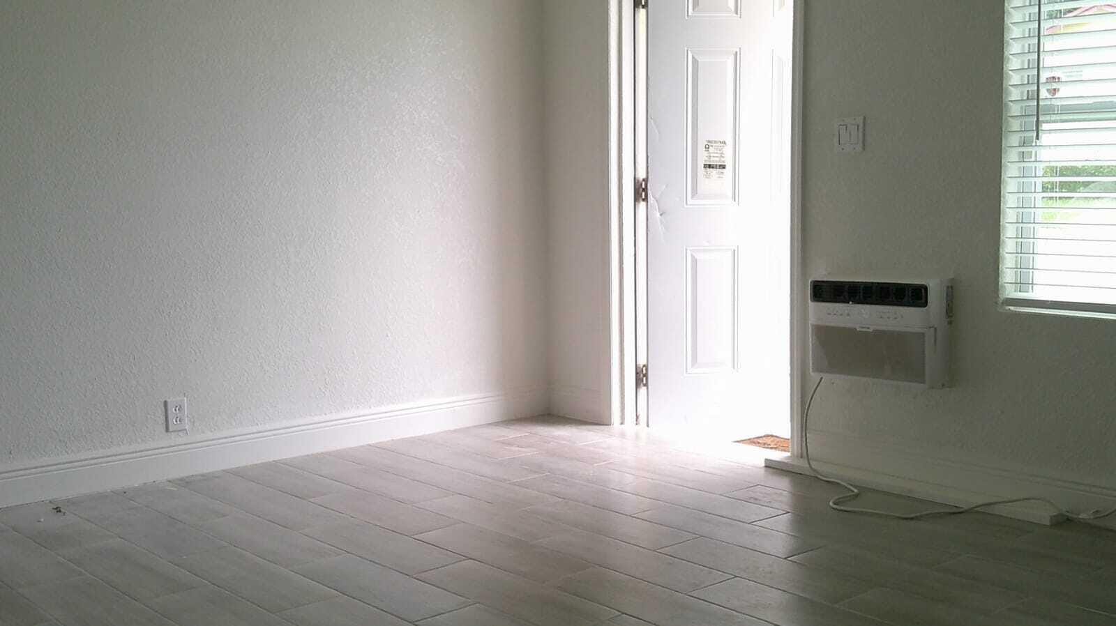 900 W 9th Street, Riviera Beach, FL 33404 photo 25