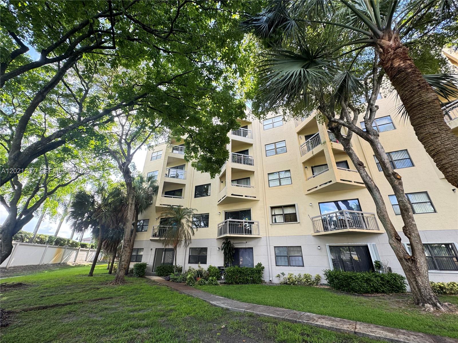 8290 Lake Drive 130, Doral, FL 33166, Doral