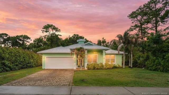 5608 SE 44th Avenue, New Monrovia, Stuart, FL