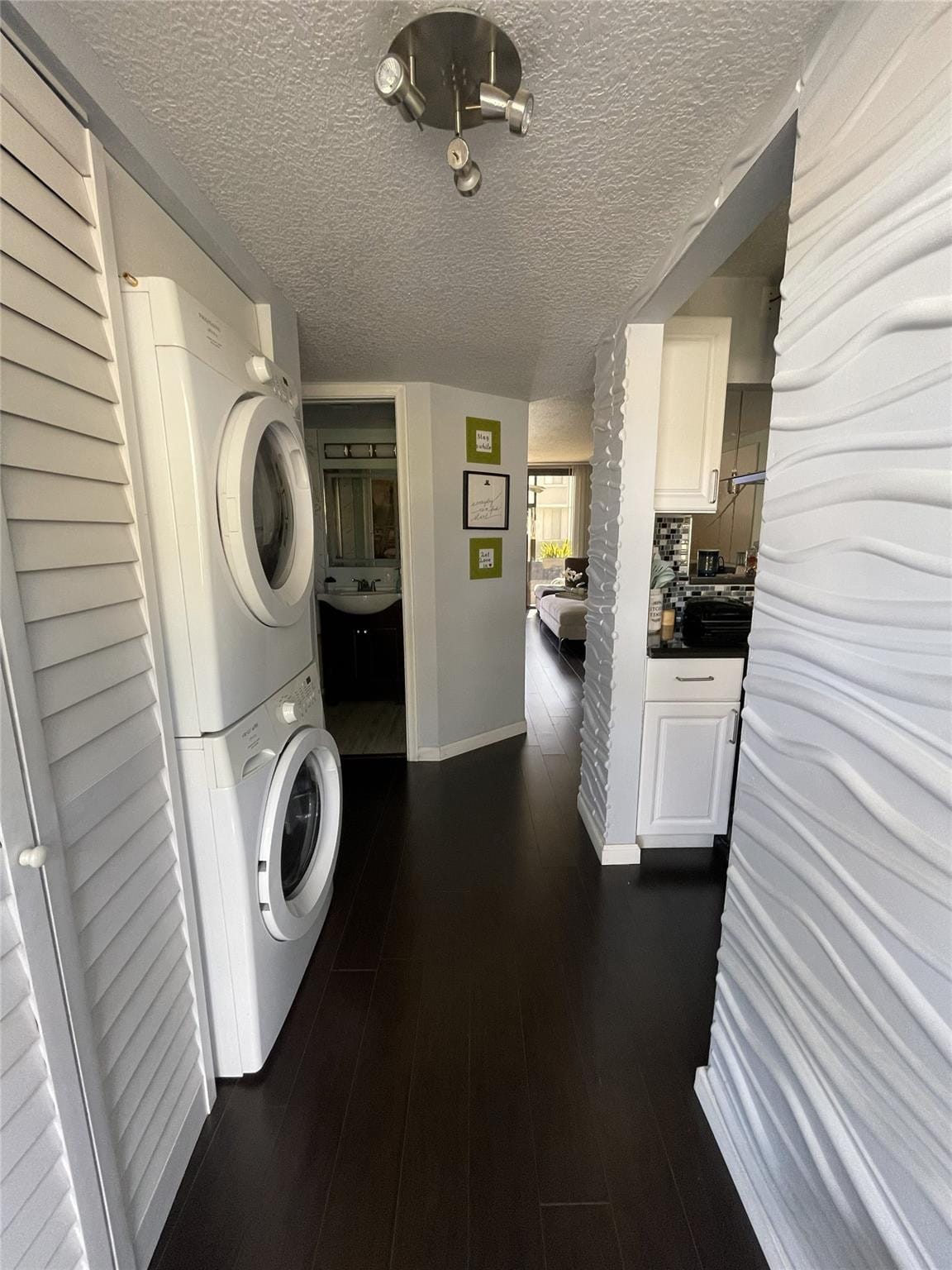 9505 SW 1st Court 9505 — photo 3