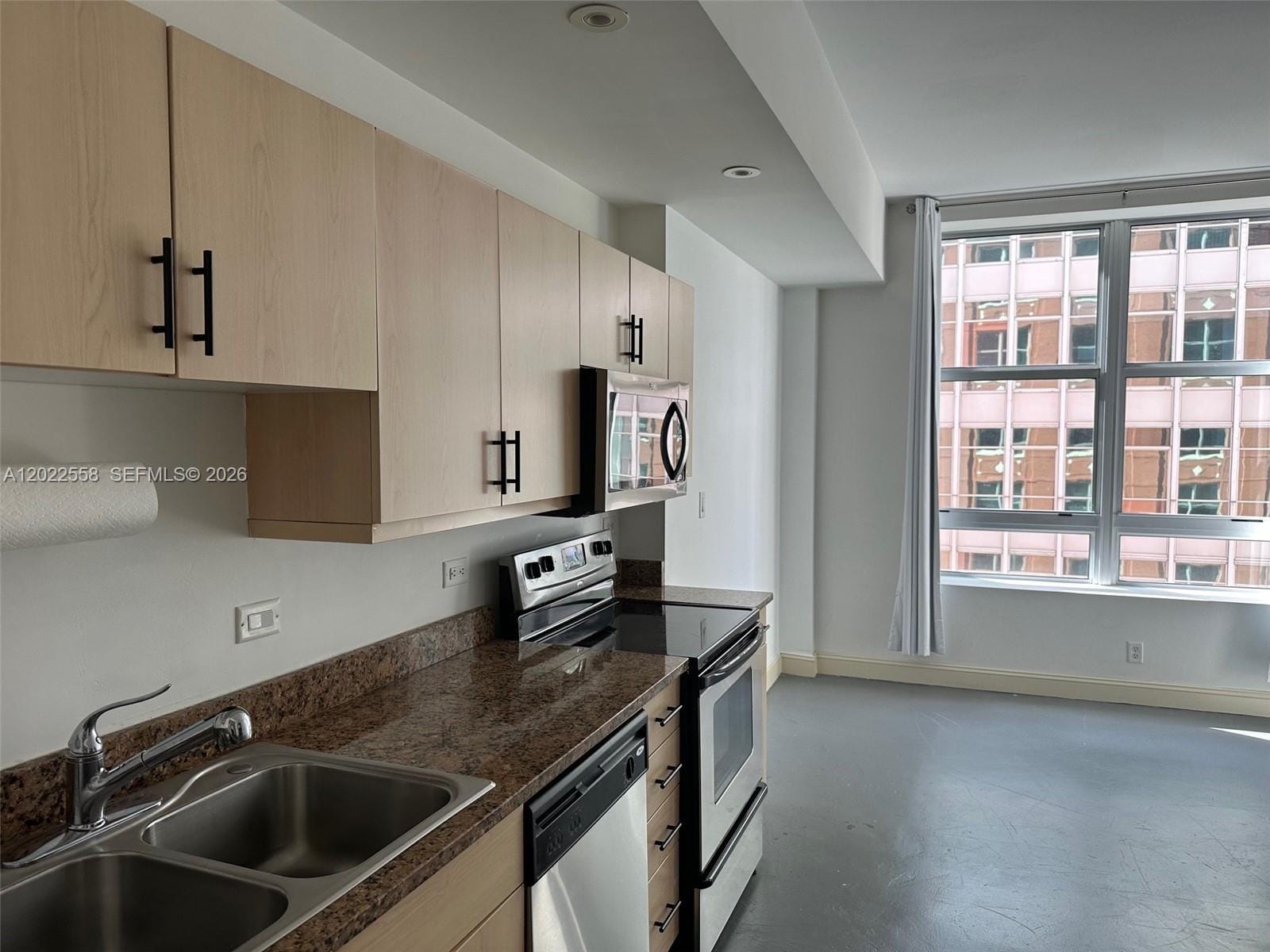 111 E Flagler 702 702, Miami, FL 33131 photo 2