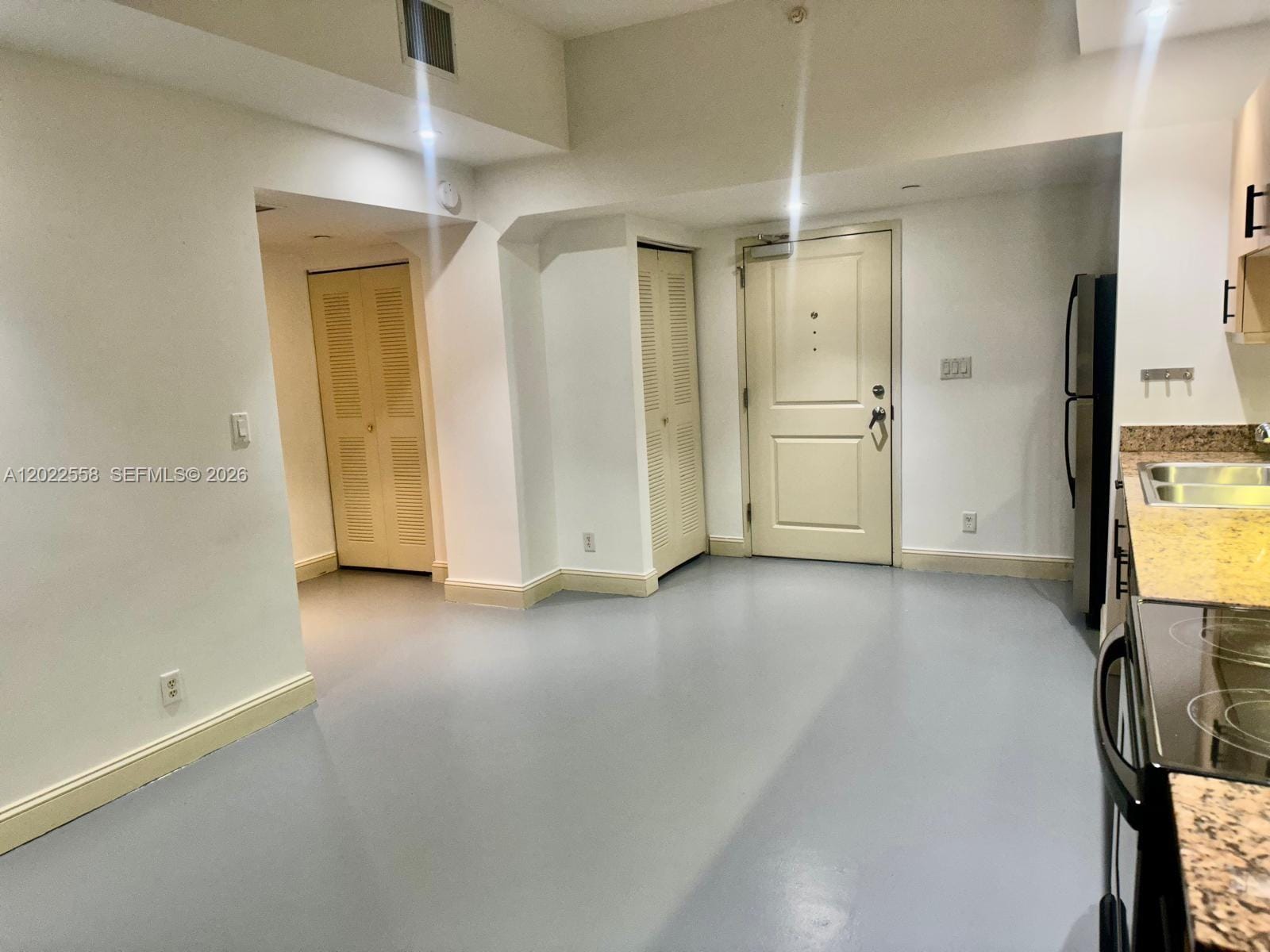 111 E Flagler 702 702, Miami, FL 33131 photo 4