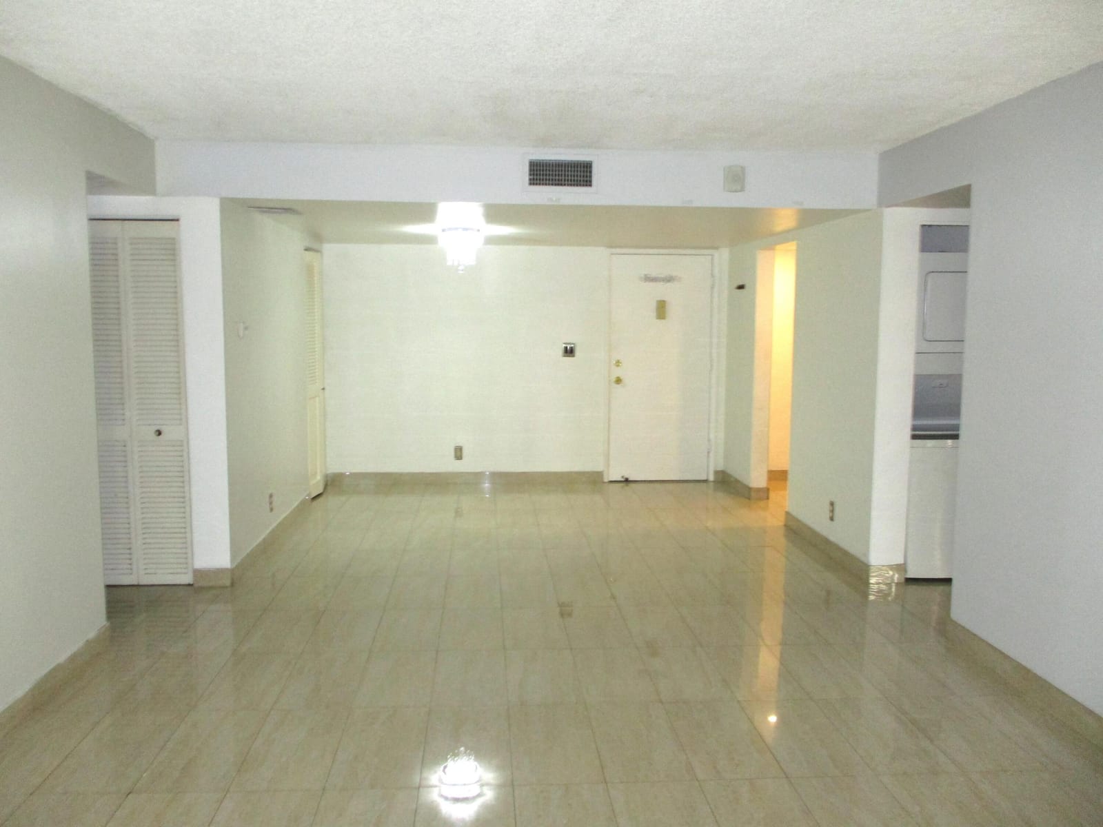 6751 N University Drive 320 — photo 6