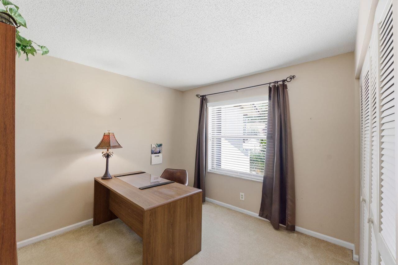 21 Vía De Casas Norte, Boynton Beach, FL 33426 photo 12