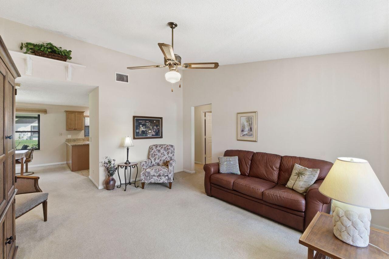 21 Vía De Casas Norte, Boynton Beach, FL 33426 photo 18