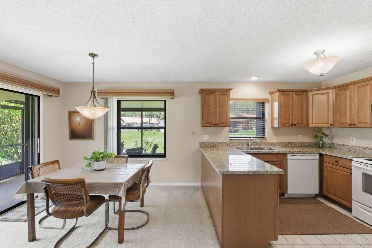 21 Vía De Casas Norte, Boynton Beach, FL 33426 photo 19