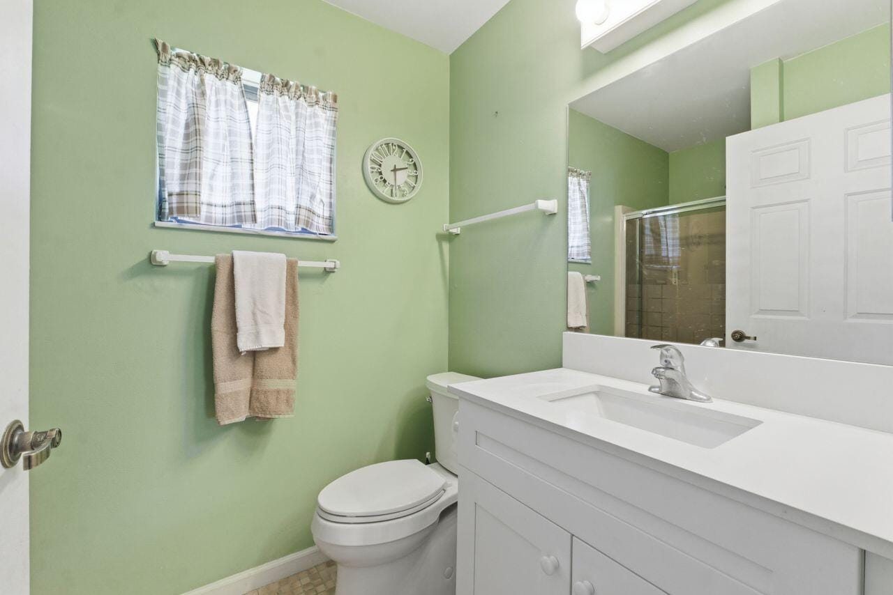 21 Vía De Casas Norte, Boynton Beach, FL 33426 photo 9