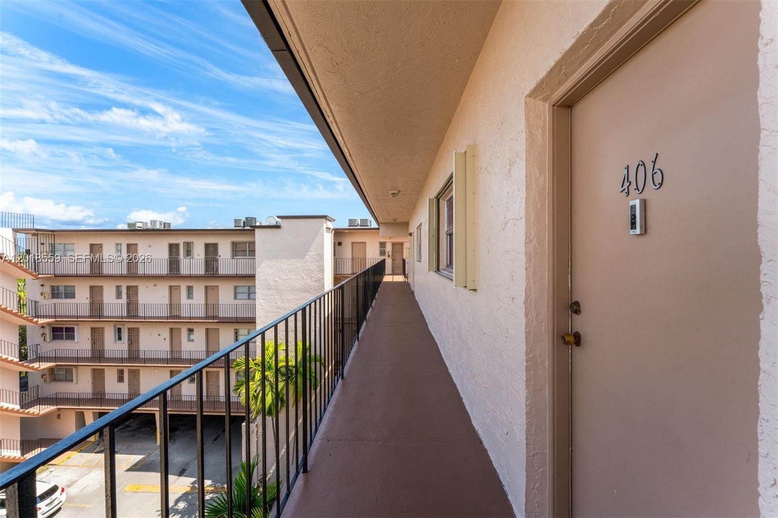 1950 W 54th Street 406 — photo 12
