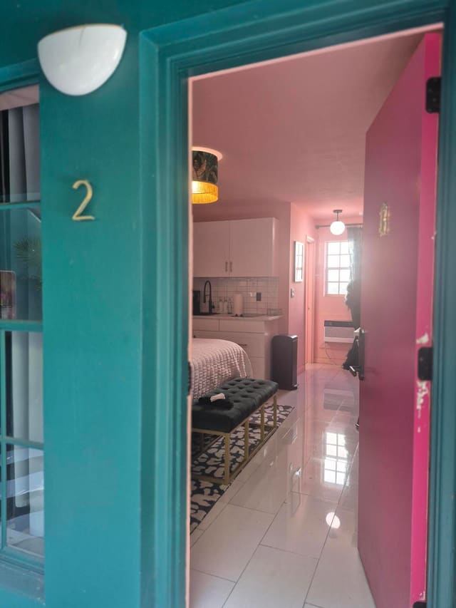 1007 SE 2nd Court 2, Fort Lauderdale, FL 33301