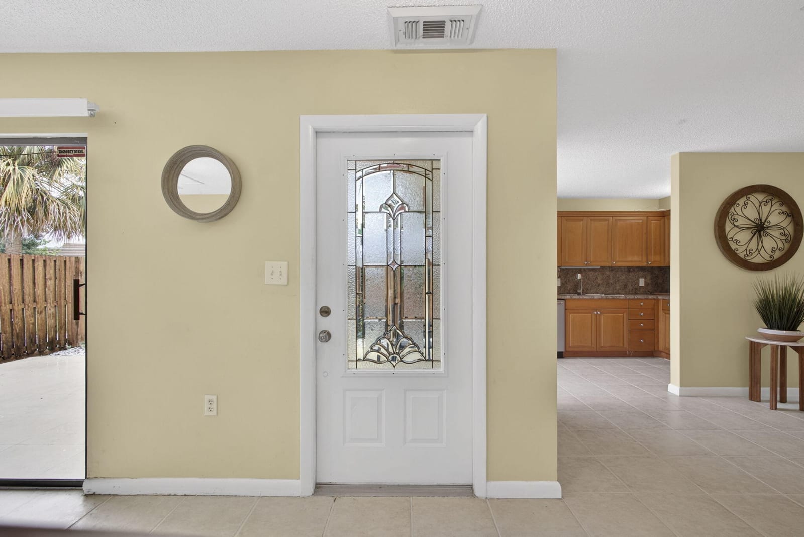 3345 Meridian Way N C — photo 11