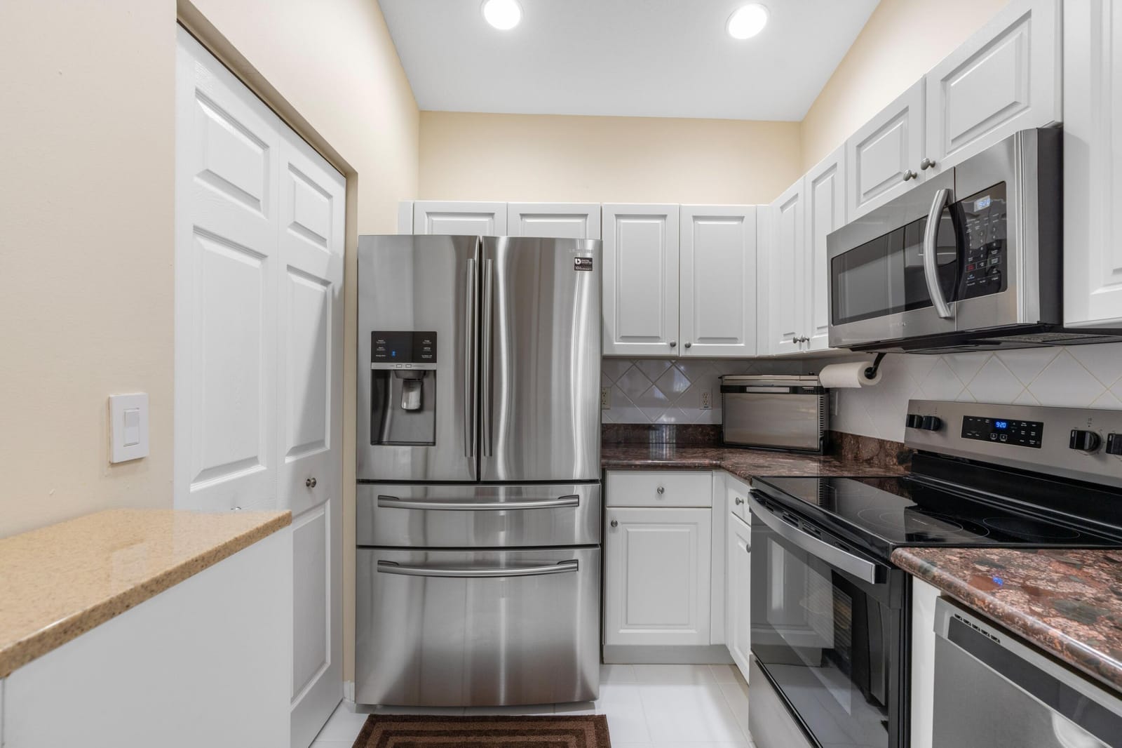 6402 Park Lake Circle, Boynton Beach, FL 33437 photo 9