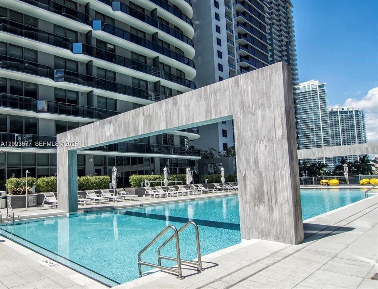 45 SW 9th Street 3501, Miami, FL 33130 photo 3