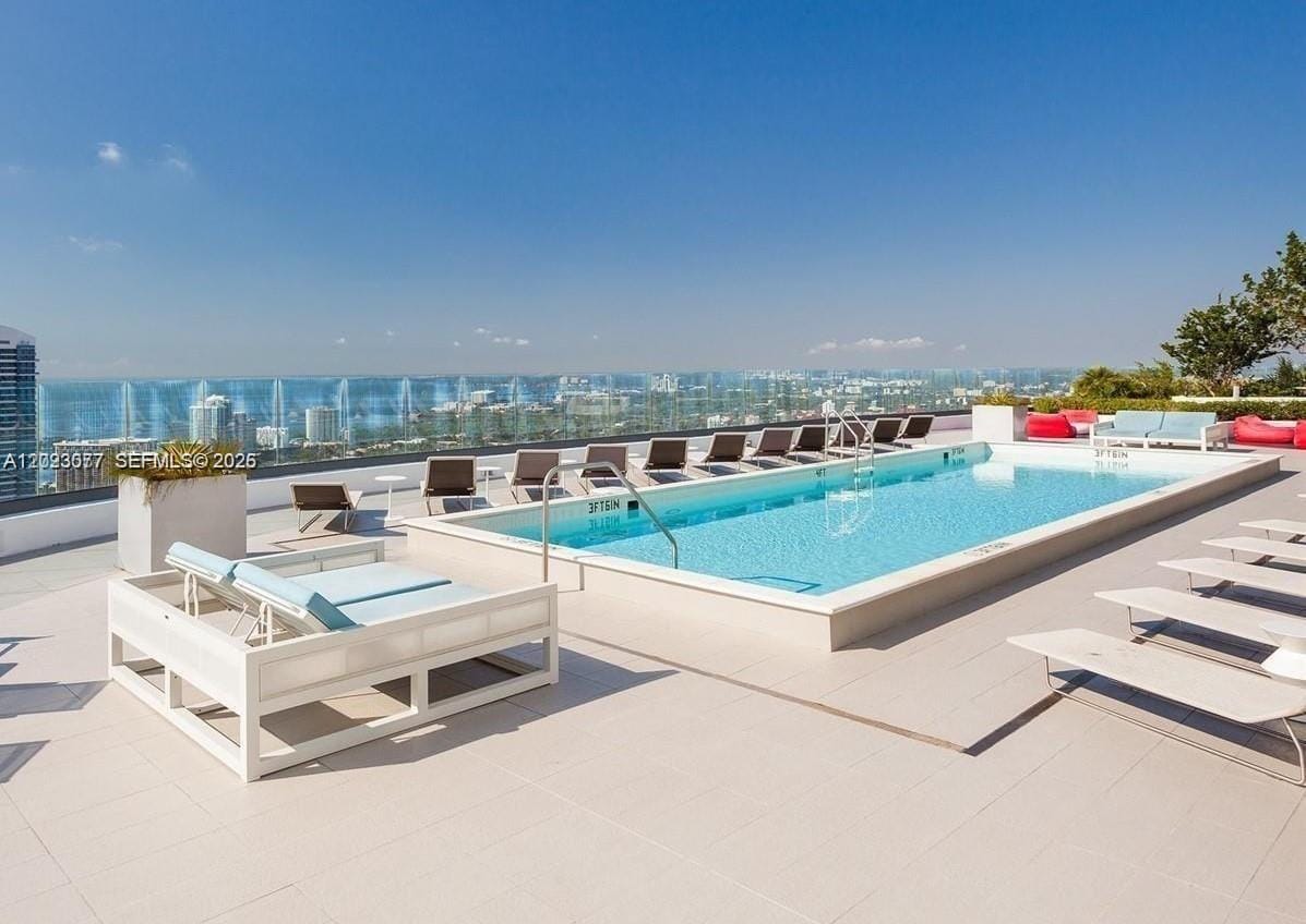 45 SW 9th Street 3501, Miami, FL 33130 photo 5