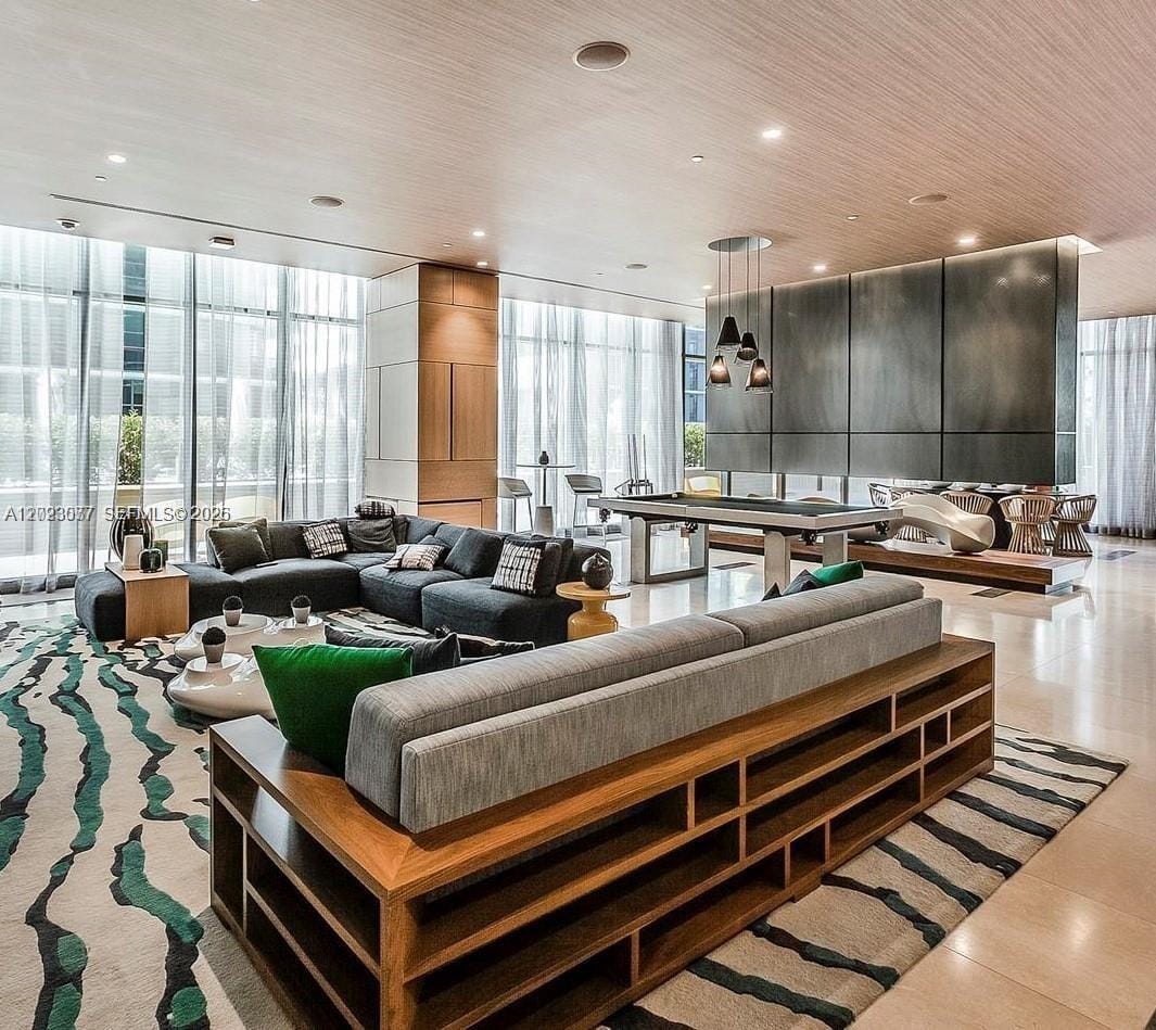 45 SW 9th Street 3501, Miami, FL 33130 photo 8