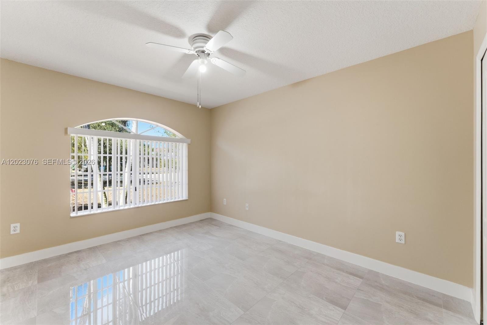 18049 SW 152nd Avenue, Miami, FL 33187 photo 13