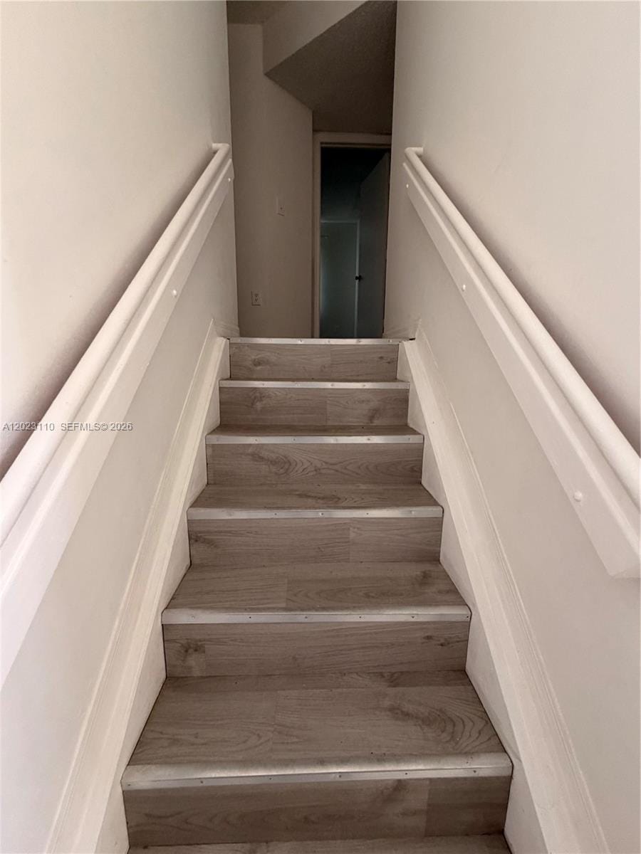 18674 SW 100th Avenue 18674 — photo 8