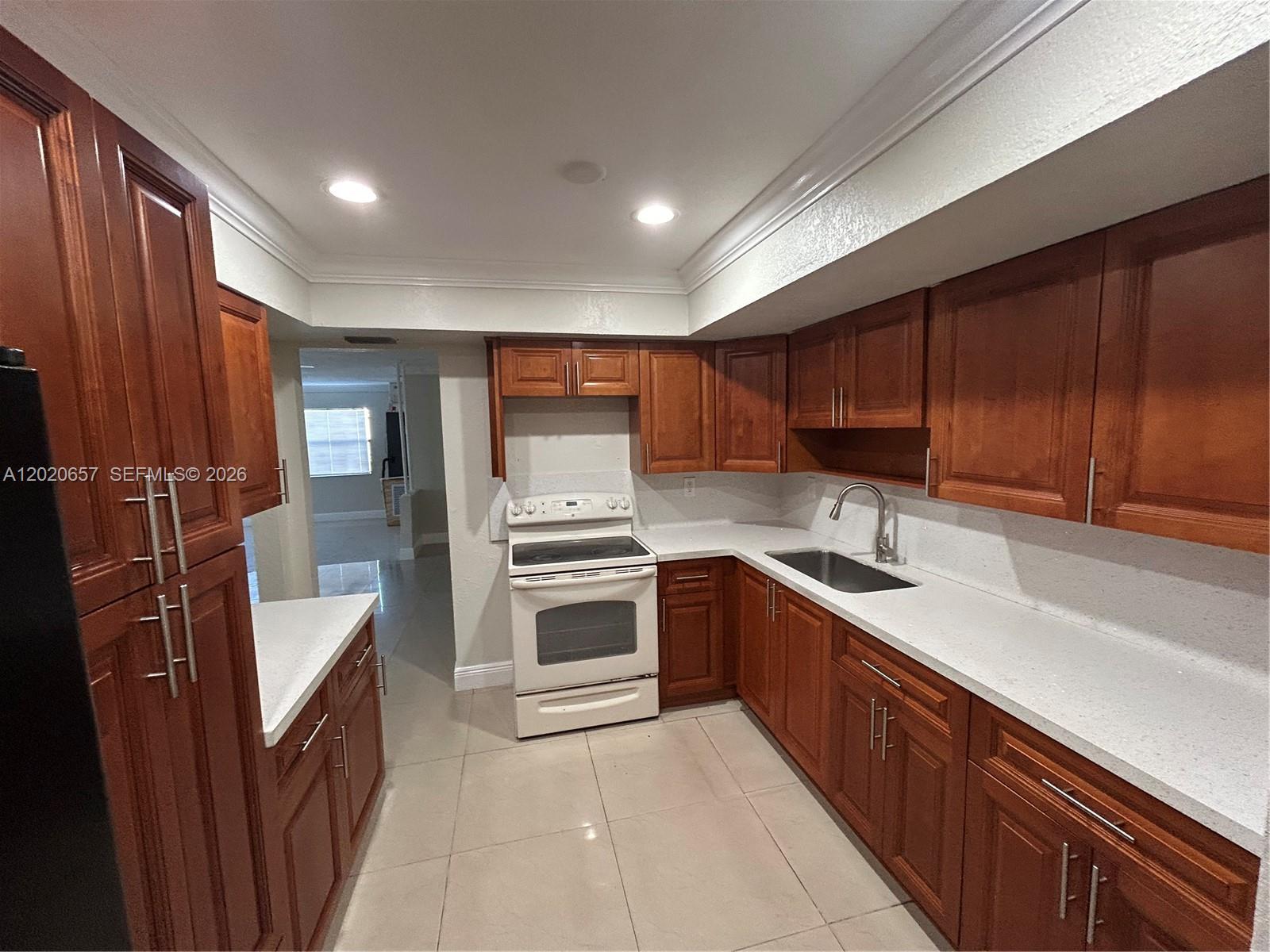 6701 SW 7th Place, North Lauderdale, FL 33068, North Lauderdale