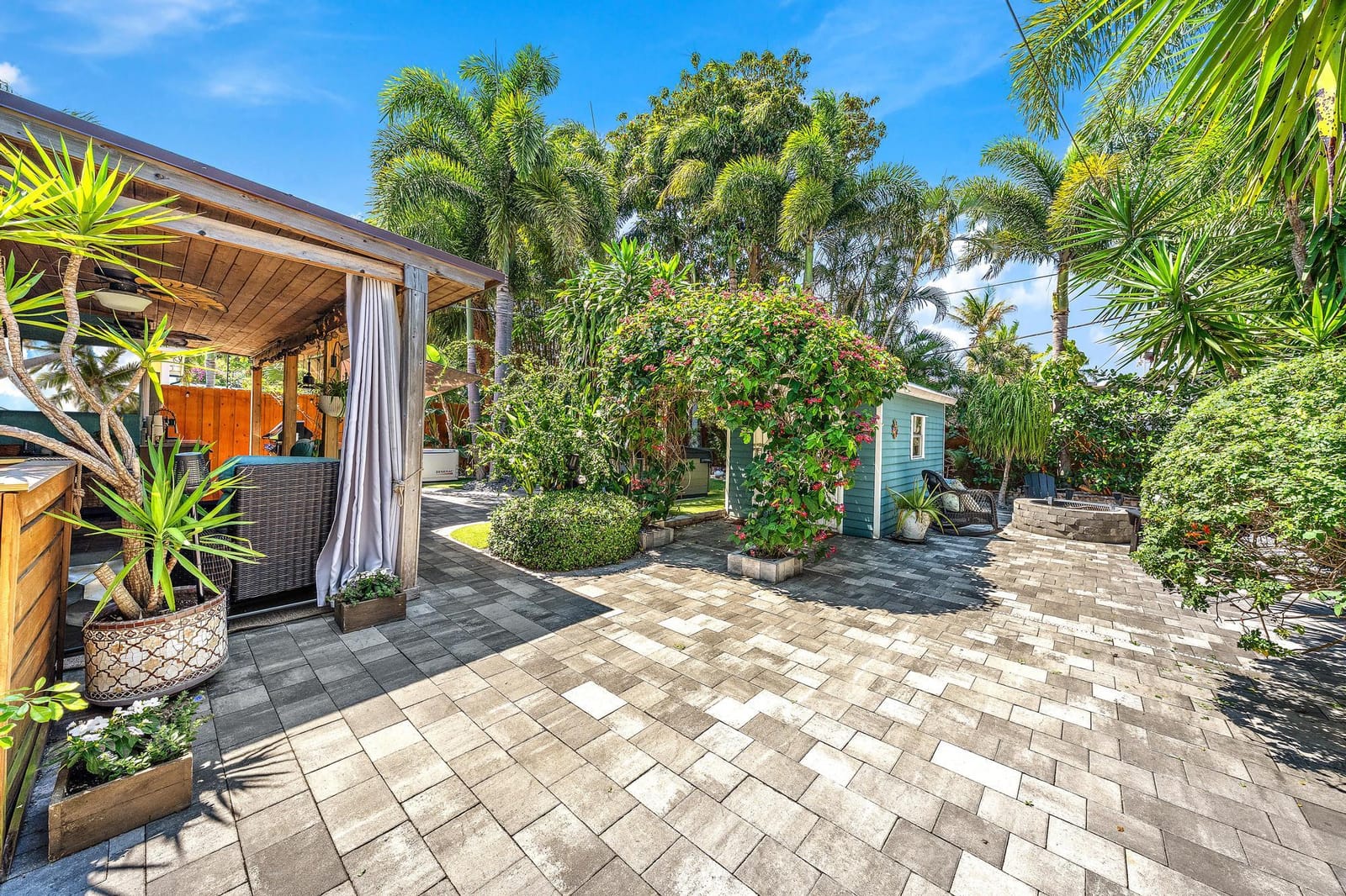 823 Selkirk Street S, West Palm Beach, FL 33405 photo 30