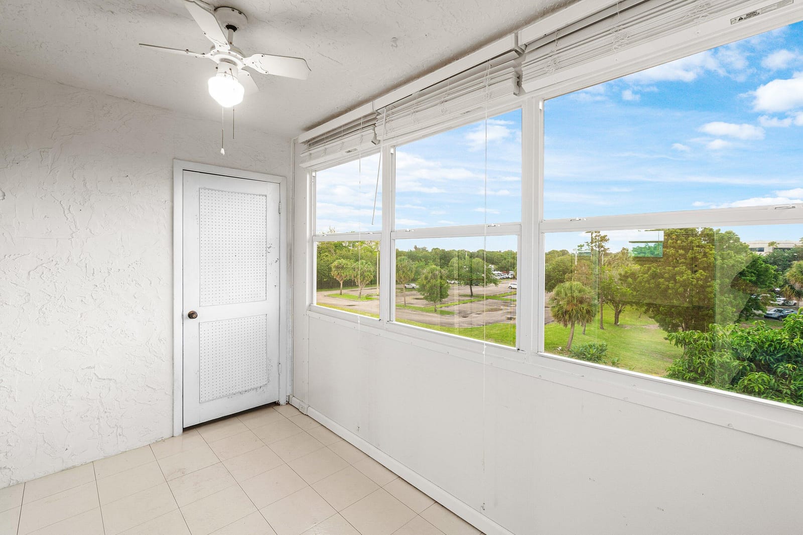725 Lori Drive 412, Palm Springs, FL 33461 photo 18