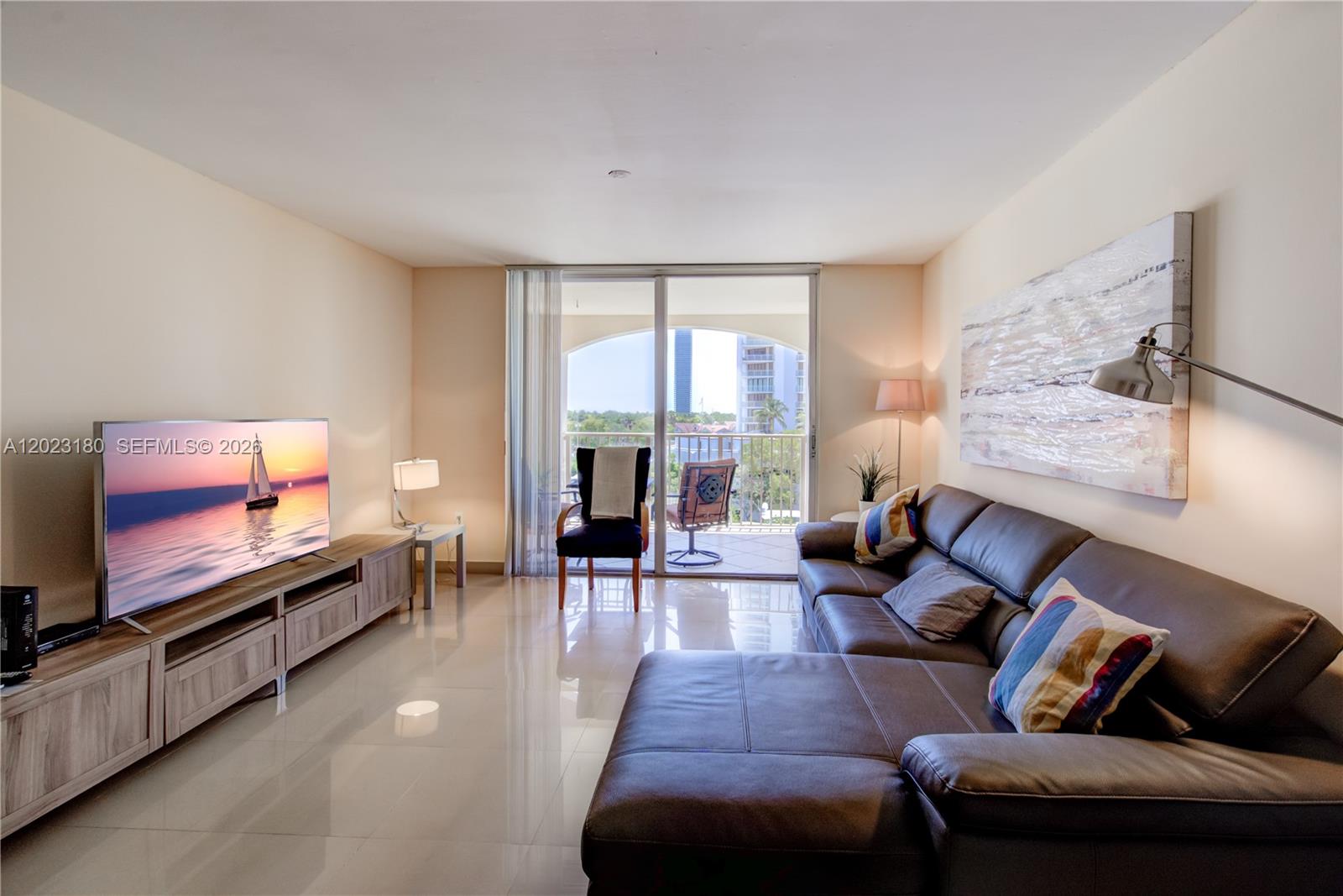 19601 E Country Club Drive 7606, Aventura, FL 33180, Aventura