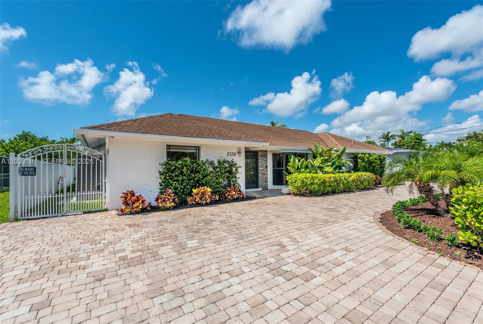 2330 NE 195th Street, Miami, FL 33180, Miami