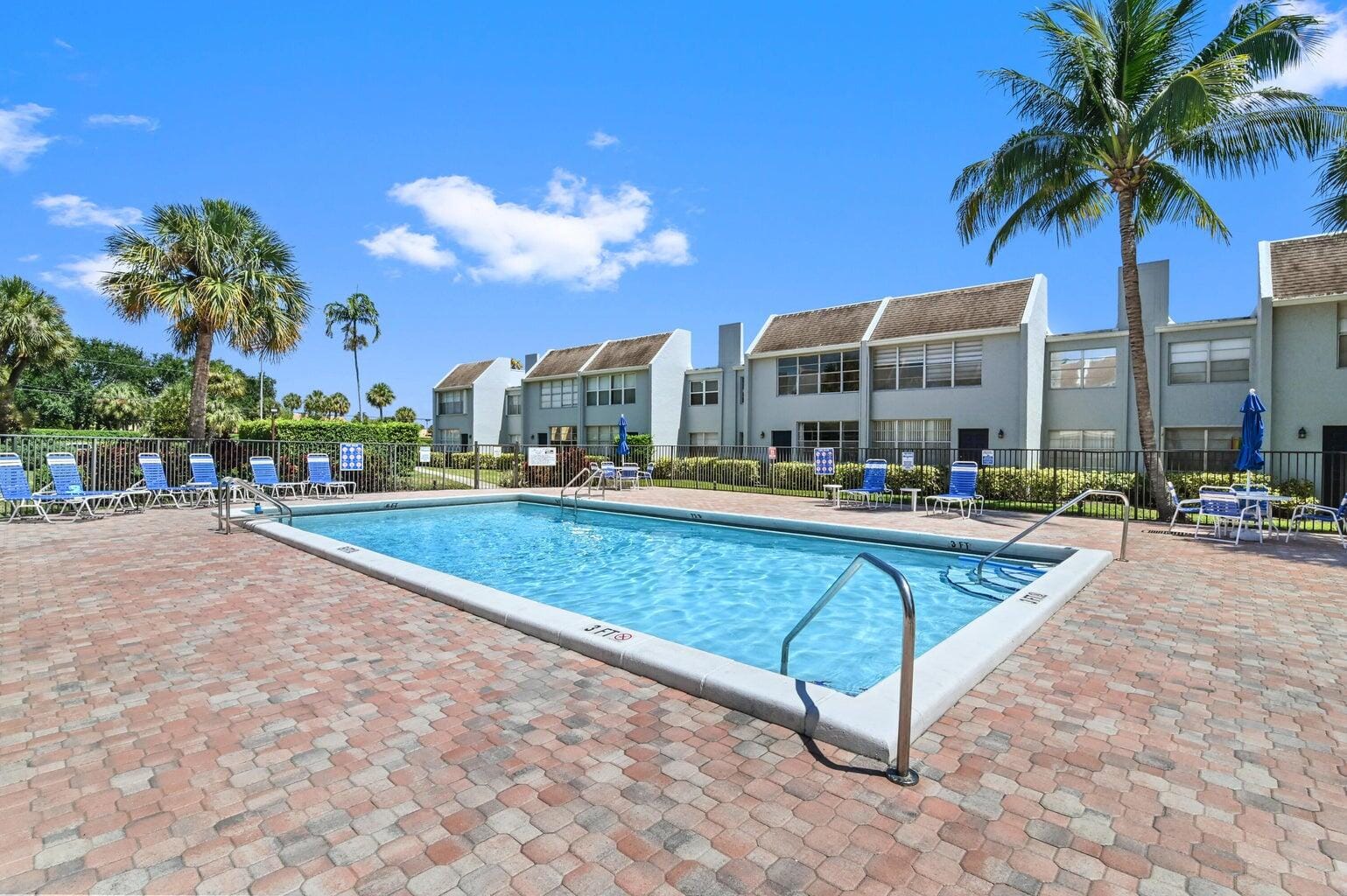 2940 SW 22nd Avenue 702, Delray Beach, FL 33445 photo 3