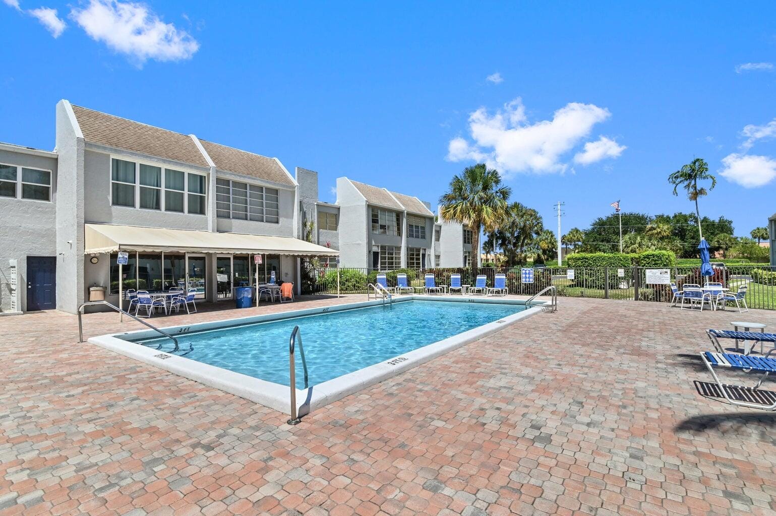 2940 SW 22nd Avenue 702, Delray Beach, FL 33445 photo 4