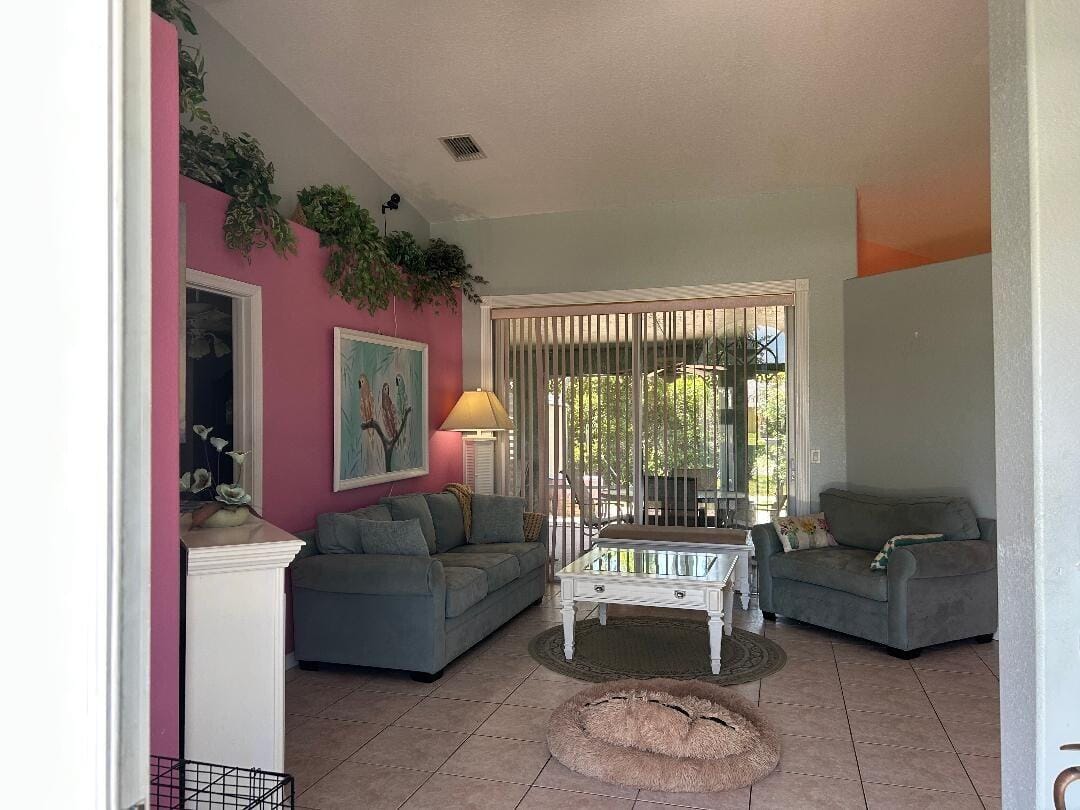 2301 SE Mariola Avenue SE — photo 11