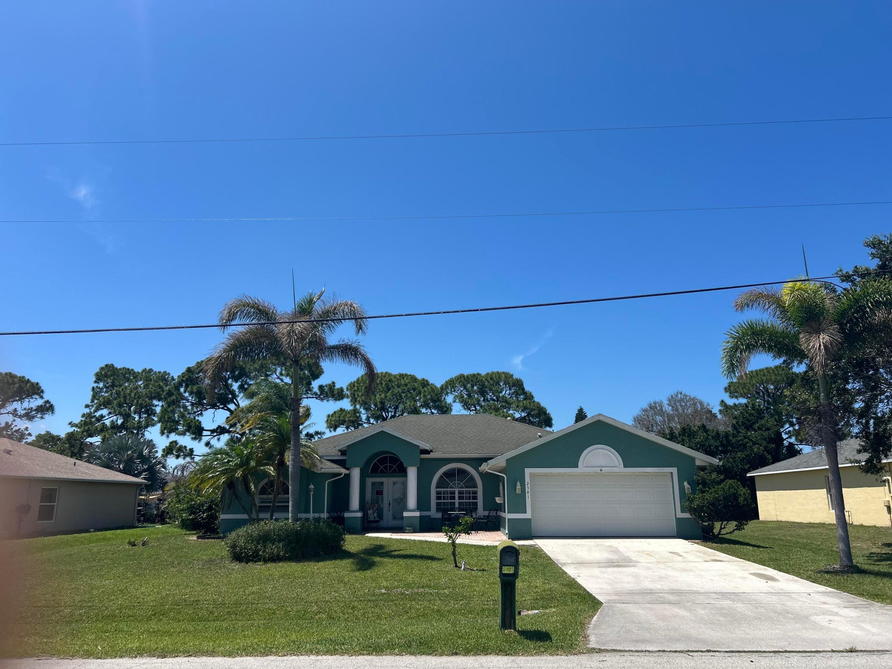 2301 SE Mariola Avenue SE, Port St. Lucie, FL 34952, Port St Lucie
