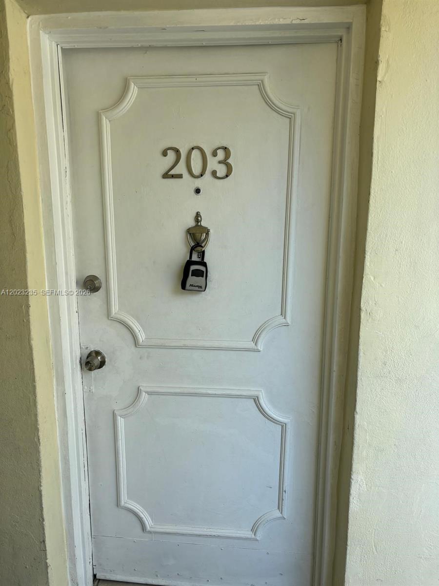 3050 S Dixie Hwy 203 203, Miami, FL 33133, Miami