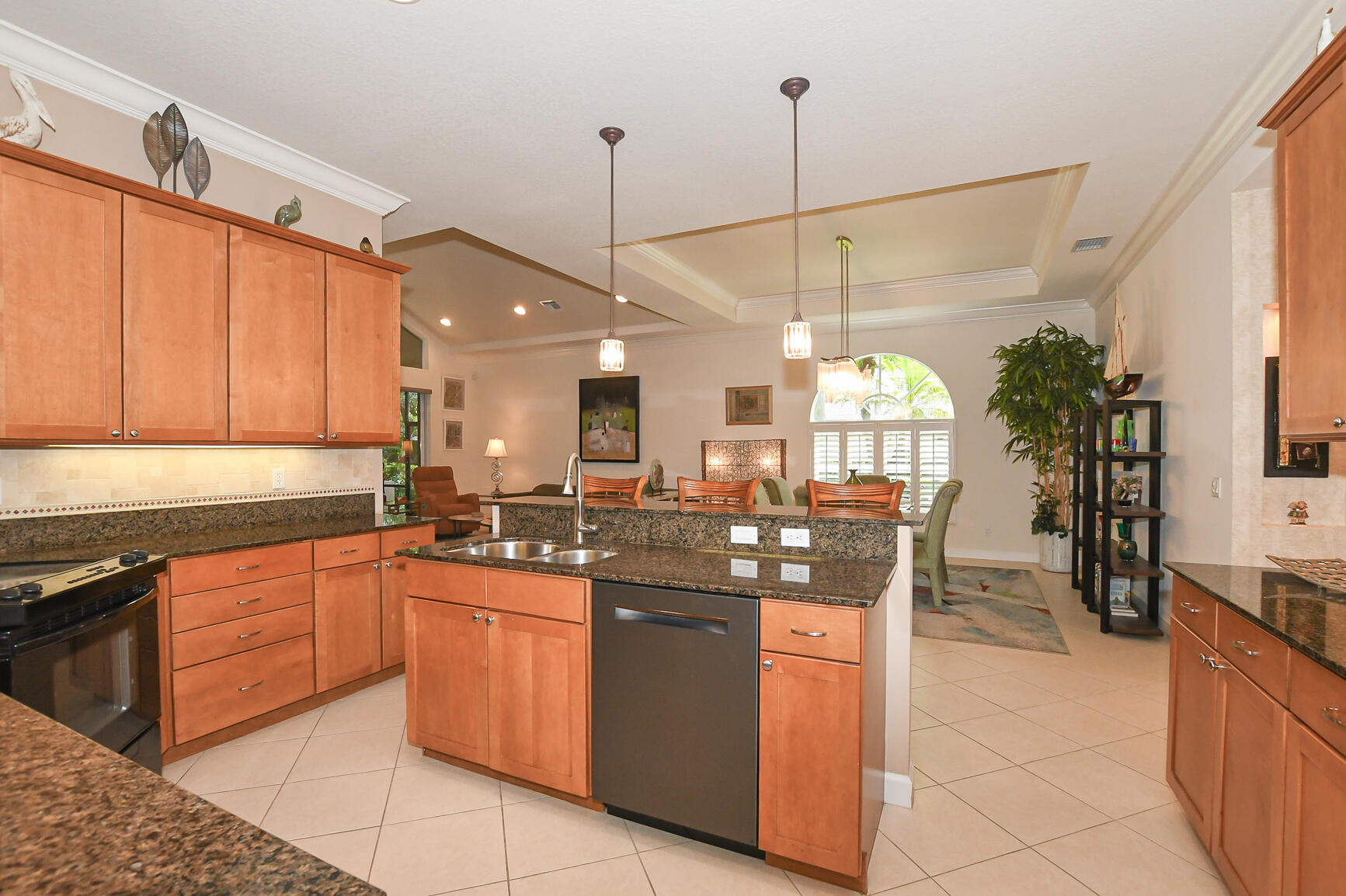 7600 Greenbrier Circle, Port St. Lucie, FL 34986 photo 13