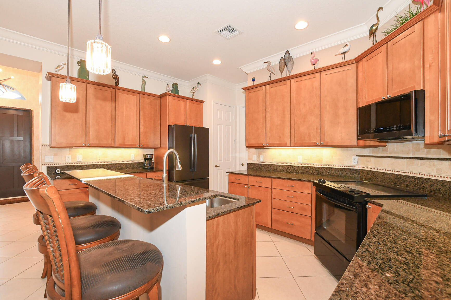 7600 Greenbrier Circle, Port St. Lucie, FL 34986 photo 14