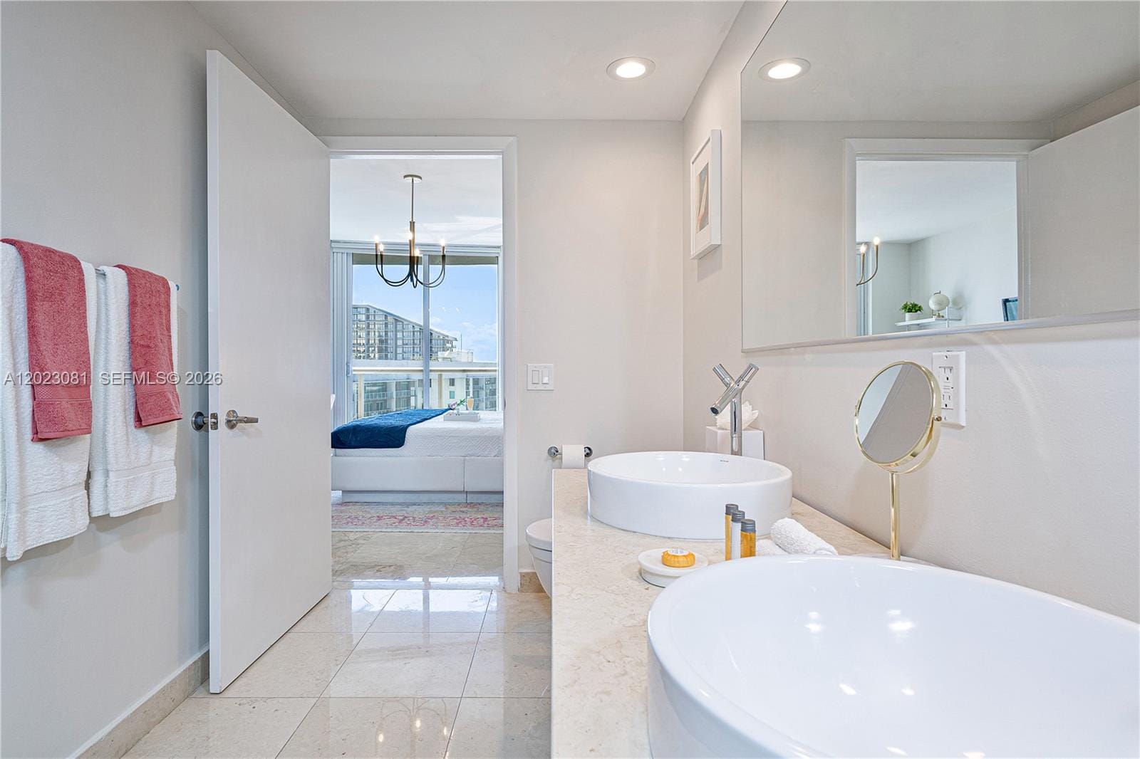 485 Brickell Avenue 4206, Miami, FL 33131 photo 17