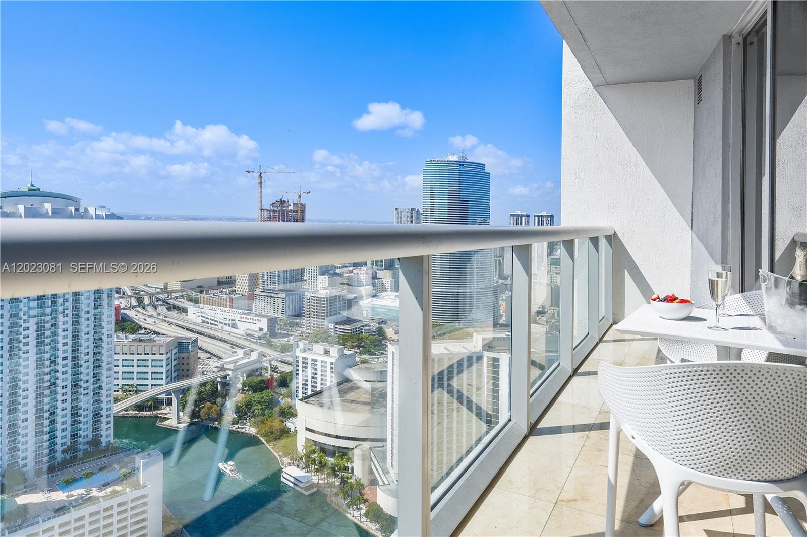 485 Brickell Avenue 4206, Miami, FL 33131 photo 5