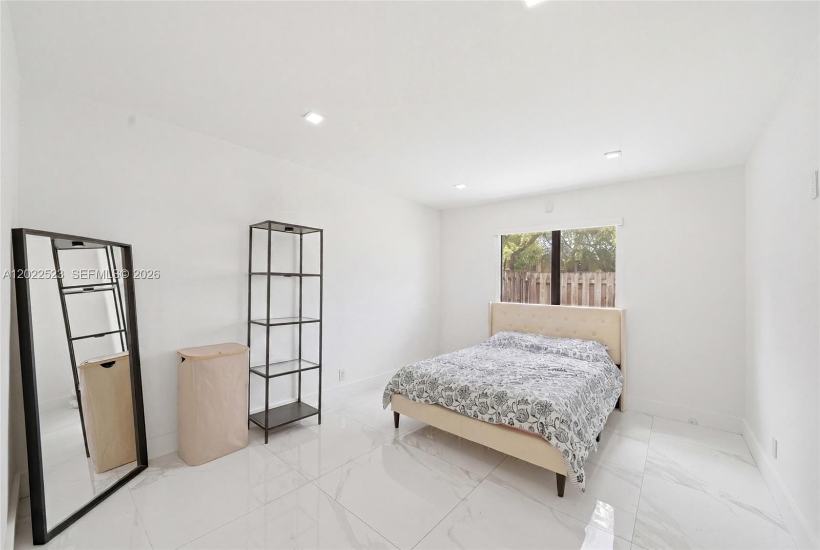 455 NE 210th Terrace, Miami, FL 33179 photo 18