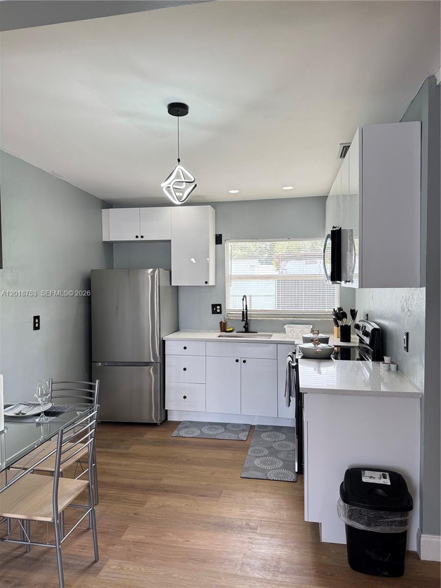 414 N 60th Way 2 — photo 2